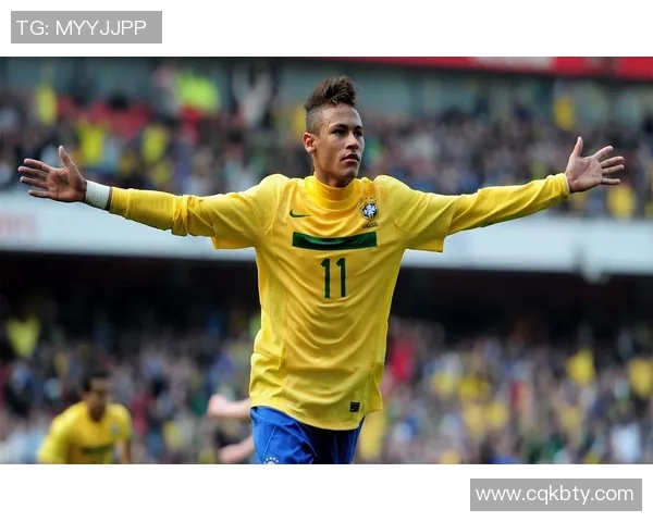 足球明星耳环高清图片欣赏展现独特风格与个性魅力